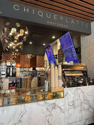 Chiqueolatte Chicago by null