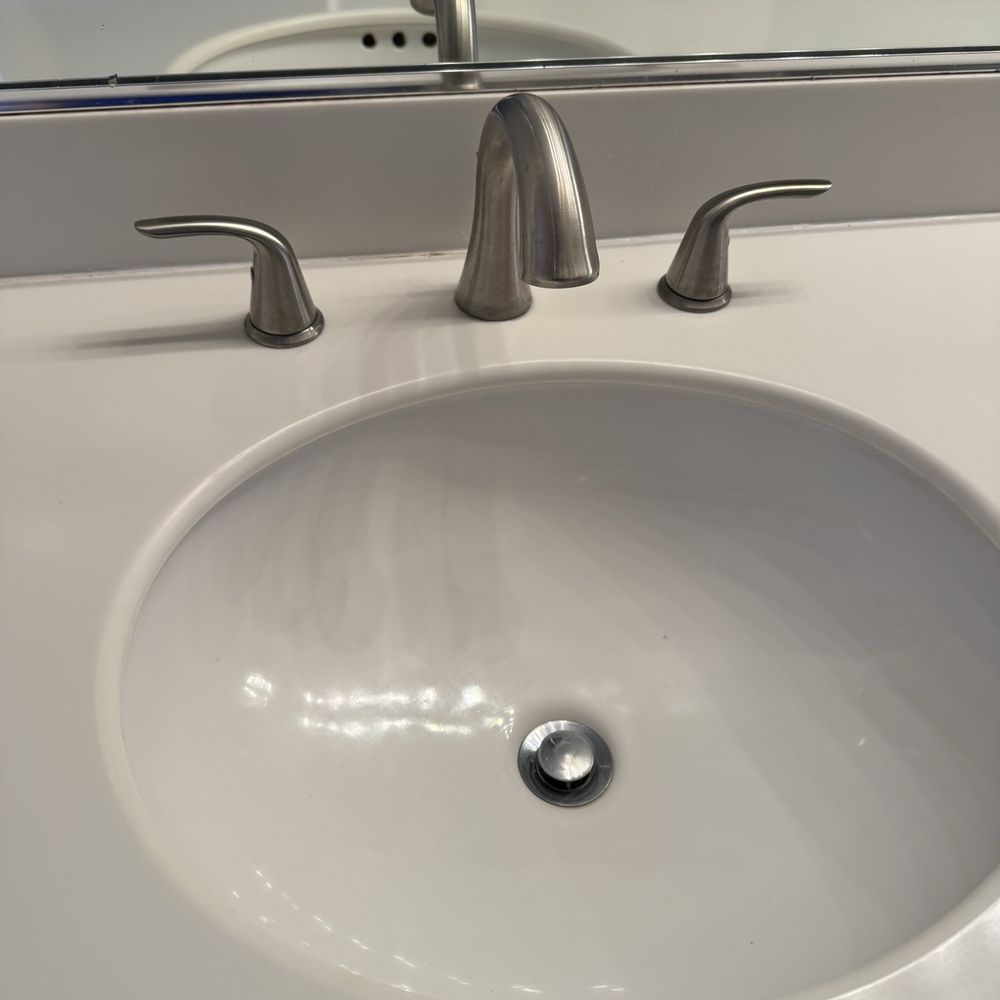 Best Clean Service - Bathroom sink - Home Cleaning Near Me