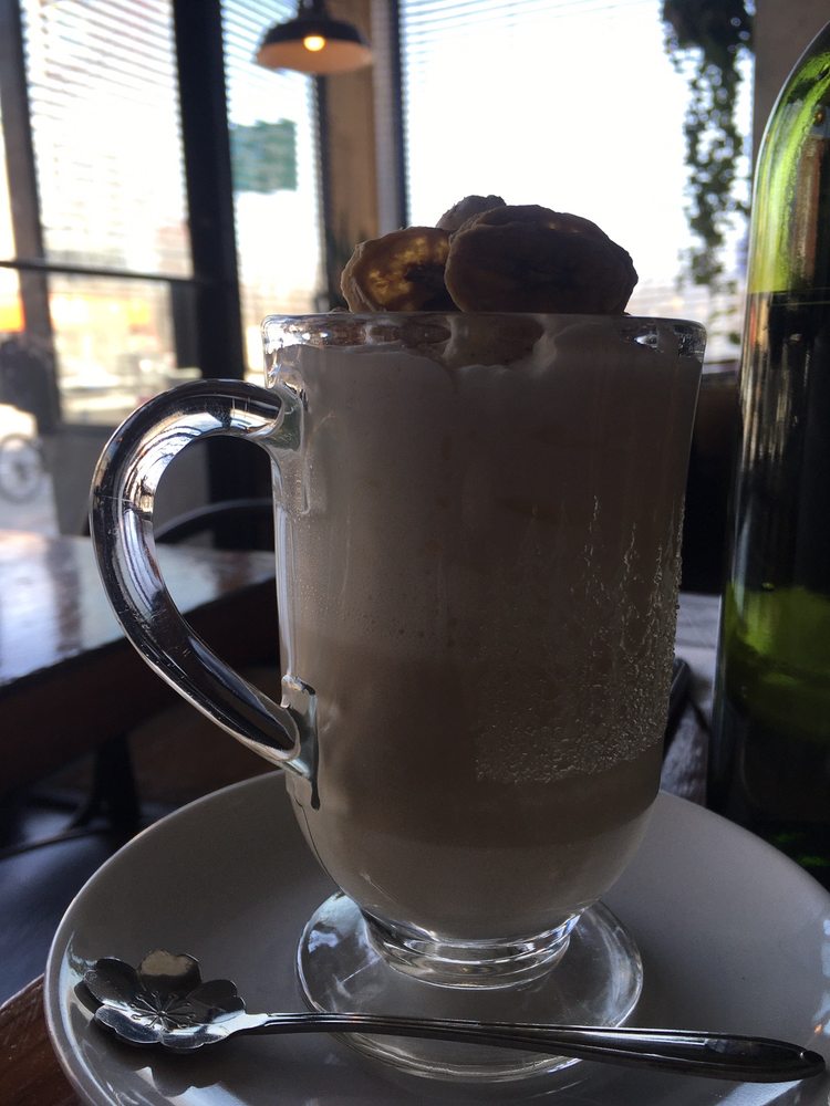 NORTHWOOD 77 Photos & 122 Reviews 815 W Bloor Street, Toronto