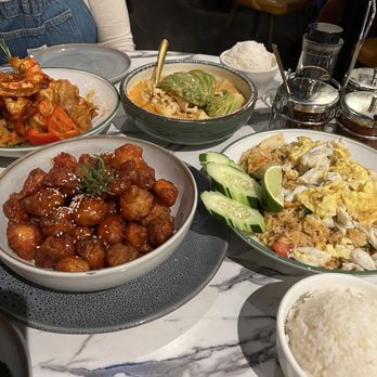 Kin Long Beach - I can't help but order everything here. - Thai Near Me - Long Beach, California Kin Long Beach - I can't help but order everything here. - Thai Near Me - Long Beach, California