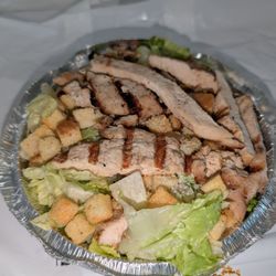 Pantano's Gourmet Hewlett - Grilled chicken salad
