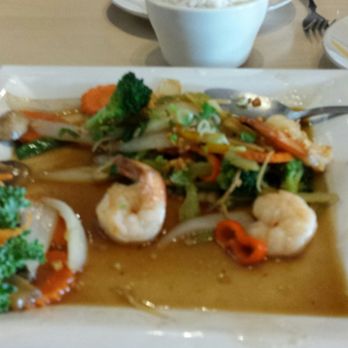 Thai 9 - Dinner size portion of the shrimp stir fry. - Thai Near Me - Scarborough, Maine