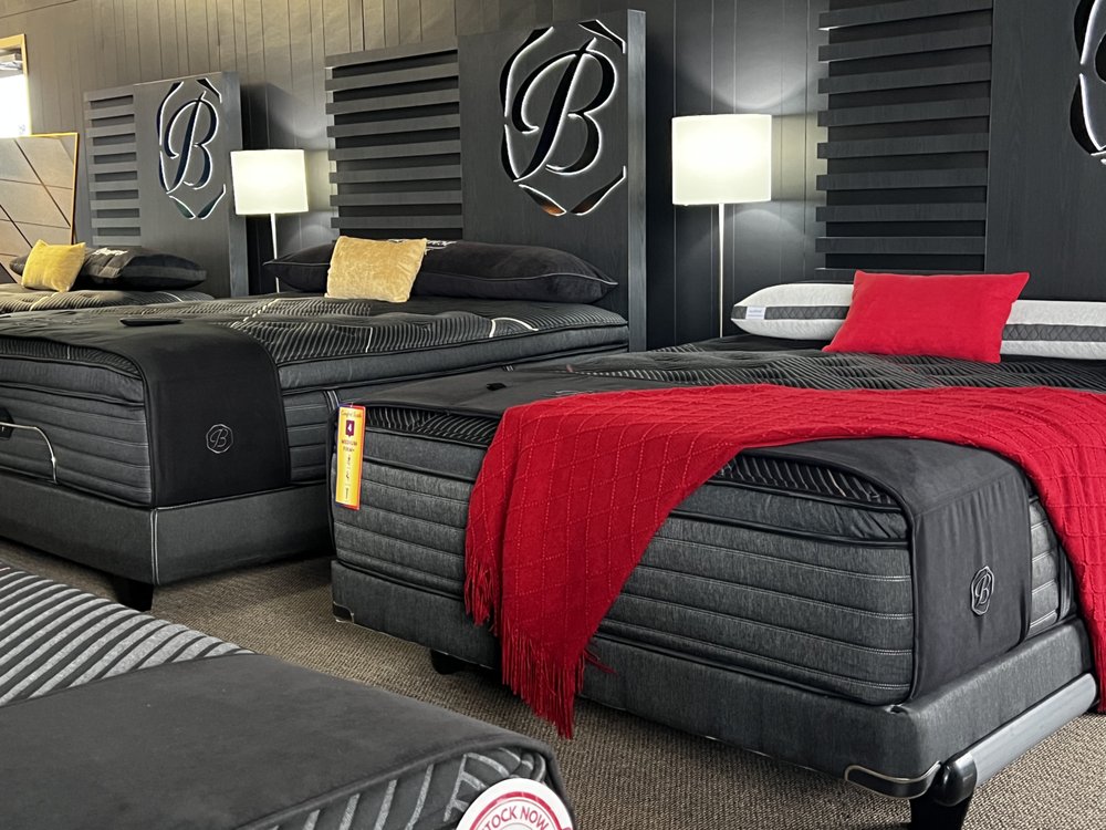 SLEEP CITY Updated July 2024 35 Photos & 20 Reviews 2100 S