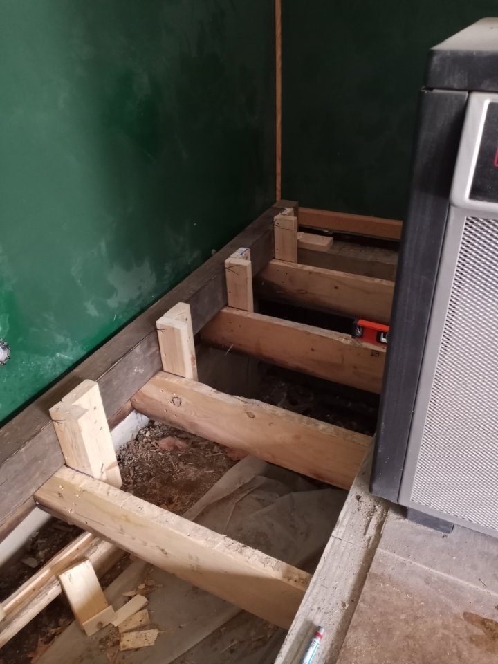 Slide of SS&S Contractors