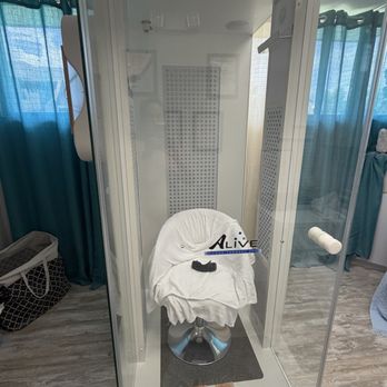 Alive Ozone Therapy Spa - Red light therapy with infused medical grade ozone salt - Halotherapy Near Me - Altamonte Springs, Florida Alive Ozone Therapy Spa - Red light therapy with infused medical grade ozone salt - Halotherapy Near Me - Altamonte Springs, Florida