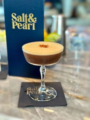 Salt & Pearl by null