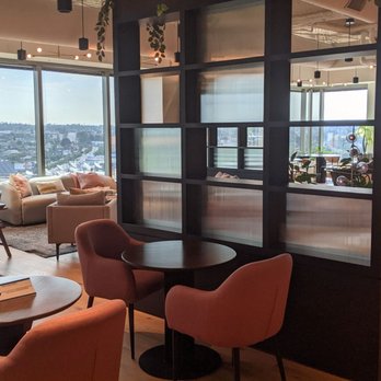 Industrious - Common area! - Shared Office Spaces Near Me - Los Angeles, California Industrious - Common area! - Shared Office Spaces Near Me - Los Angeles, California