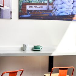 Bard Coffee - Seating