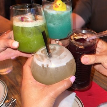 Saranrom Thai - Thai Near Me - Elmhurst, New York