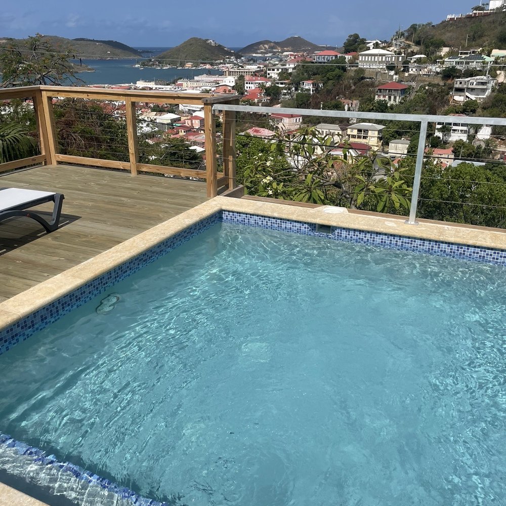 The Green Iguana Hotel - The pool - Hotels Near Me - St Thomas, Virgin Islands The Green Iguana Hotel - The pool - Hotels Near Me - St Thomas, Virgin Islands