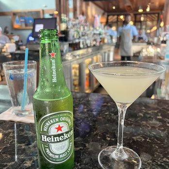 McLoone's Boathouse - New American Near Me - West Orange, New Jersey