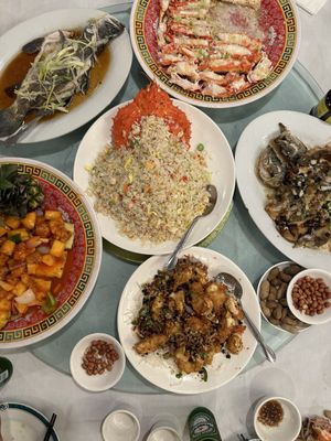 Foo Lam Chinese Restaurant by null