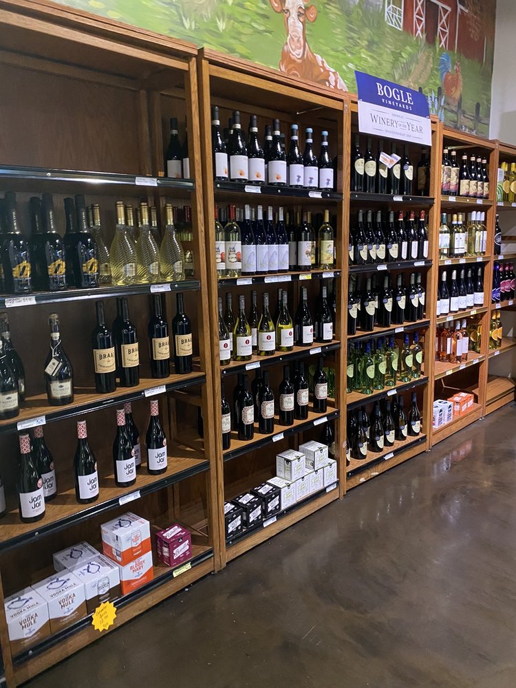 CATTLE & CREAM Updated May 2024 38 Photos & 15 Reviews 105 N