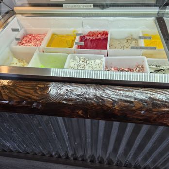 La Monarca Creamery & Snack Bar - Ice cream flavors - Ice Cream & Frozen Yogurt Near Me - Pelham, Alabama La Monarca Creamery & Snack Bar - Ice cream flavors - Ice Cream & Frozen Yogurt Near Me - Pelham, Alabama