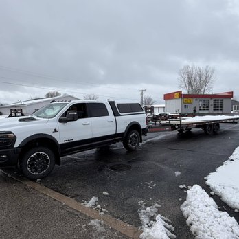 VanderLeest Trailer Sales - Trailer Dealers Near Me - Oconto Falls, Wisconsin VanderLeest Trailer Sales - Trailer Dealers Near Me - Oconto Falls, Wisconsin