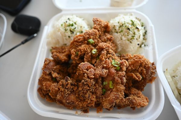 Photo of Lefty-J's Island Favorites - Las Vegas, NV, US. 9. LEFTY-J'S Crispy Fried Chicken