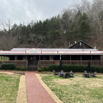 George Dickel - Distilleries Near Me - Tullahoma, Tennessee