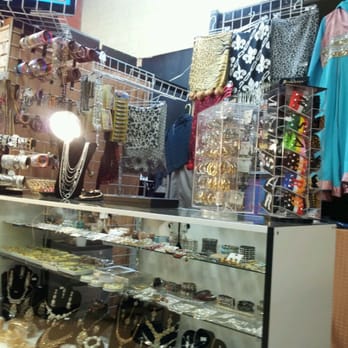 Basma Waheed - She sells jewelry from her country and LOAN dresses from her country :-) very affordable everything here - Henna Artists Near Me