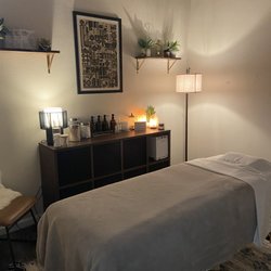 Sugar Glow Haus - Treatment room