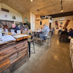 Grace Tyler Estate Winery - Cute tasting room