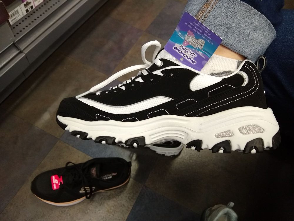big 5 skechers shoes