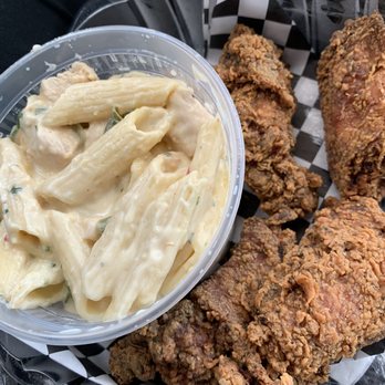 The Greasy Spoon - Pasta/Chicken combo - Soul Food Near Me - Houston, Texas The Greasy Spoon - Pasta/Chicken combo - Soul Food Near Me - Houston, Texas