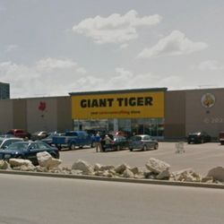 Giant Tiger - Store front