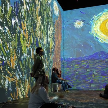 Immersive Van Gogh Exhibit Columbus - Museums Near Me - Columbus, Ohio
