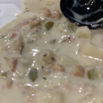 Pike Place Chowder - New England Clam Chowder (Award-Winning Chowder) - Seafood Near Me - Seattle, Washington