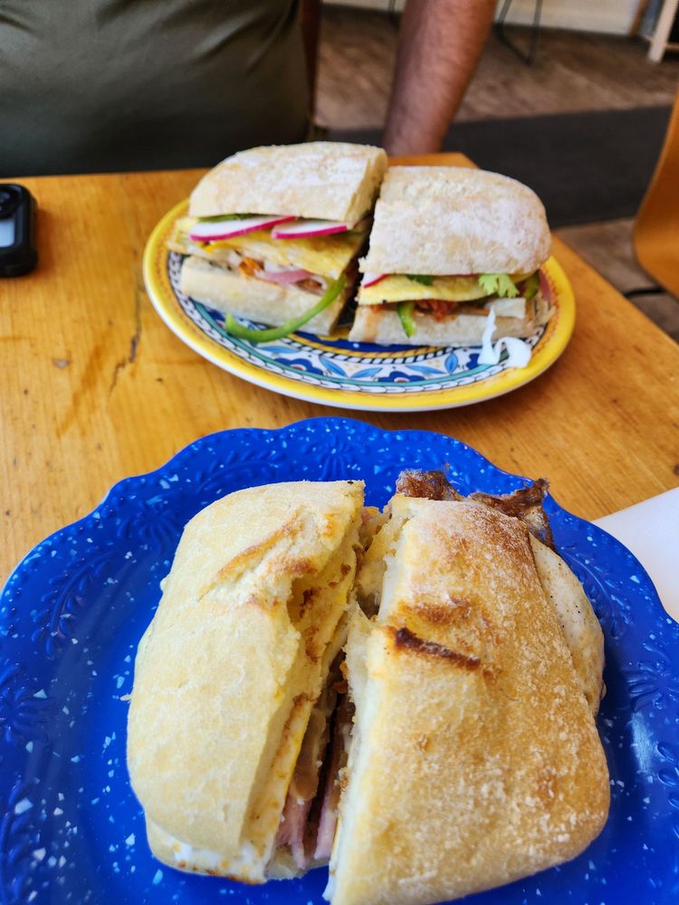 Creekside Cafe Trumansburg Logo