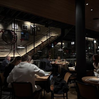 Ummo - Italian Near Me - Chicago, Illinois