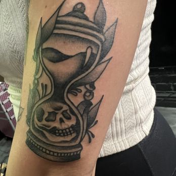 Modern Ink Tattoo - Tattoo Near Me - Peoria, Arizona Modern Ink Tattoo - Tattoo Near Me - Peoria, Arizona