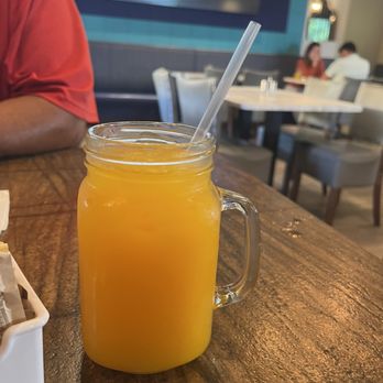 El Atlacatl - Fresh Squeezed Orange Juice - Salvadoran Near Me - Miami, Florida El Atlacatl - Fresh Squeezed Orange Juice - Salvadoran Near Me - Miami, Florida