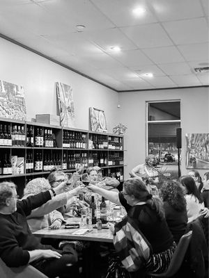 Tinto Wine & Cheese Chesapeake by null