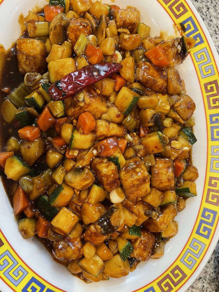 SOUTH CHINA RESTAURANT 54 Photos & 102 Reviews 298 N Main St