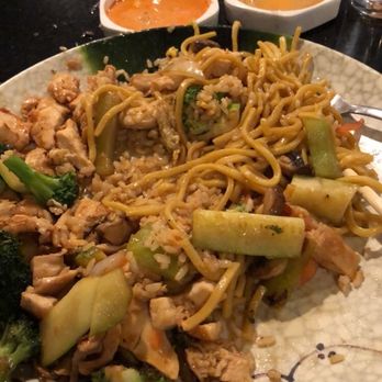 Fuji Mt Hibachi & Sushi - Chicken Hibachi - Sushi Bars Near Me - Monument, Colorado