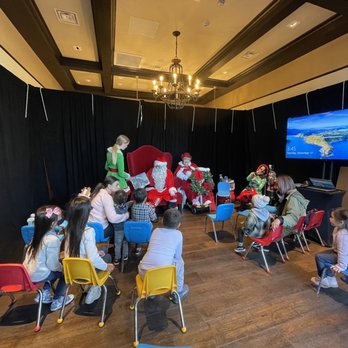 Grand Reserve - Story time with Santa - Hotels Near Me - Napa, California Grand Reserve - Story time with Santa - Hotels Near Me - Napa, California