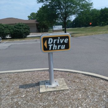 Dairy Queen Grill & Chill - Drive thru sign - Ice Cream & Frozen Yogurt Near Me - Fishers, Indiana