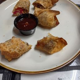 Brisket egg rolls.... Fire