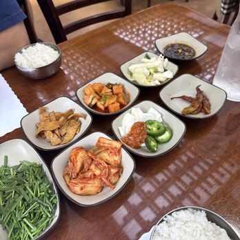 Jinsol Gukbap 8th - Side dishes - Korean Near Me - Los Angeles, California Jinsol Gukbap 8th - Side dishes - Korean Near Me - Los Angeles, California