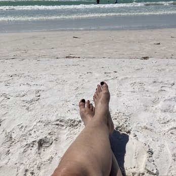Siesta Key Beach - My feet saying Ahhhhhh.....in foot language - Beaches Near Me - Sarasota, Florida Siesta Key Beach - My feet saying Ahhhhhh.....in foot language - Beaches Near Me - Sarasota, Florida