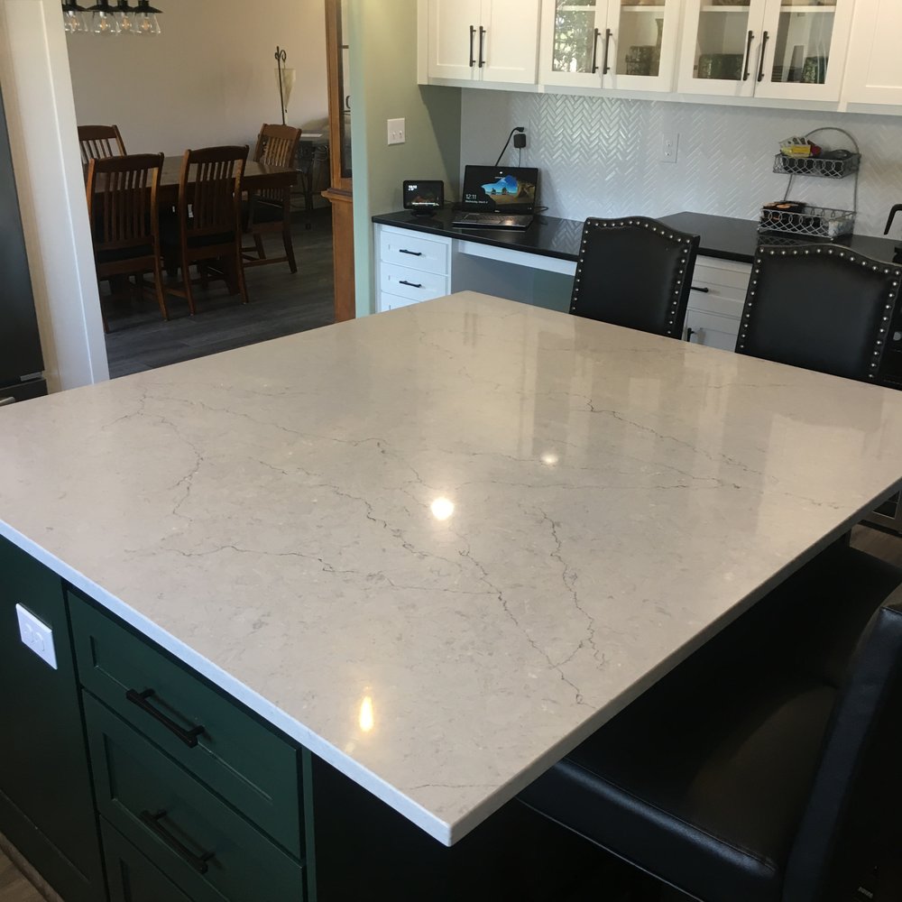 Phillip Thorgrimsen Construction - a large kitchen island - General Contractors Near Me - Vancouver, Washington Phillip Thorgrimsen Construction - a large kitchen island - General Contractors Near Me - Vancouver, Washington
