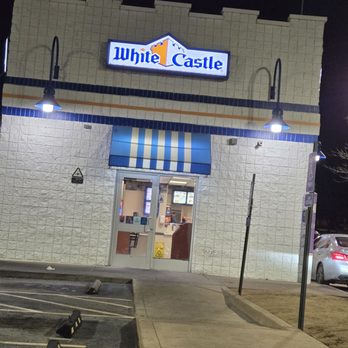 White Castle - Outside - Fast Food Near Me - Florissant, Missouri White Castle - Outside - Fast Food Near Me - Florissant, Missouri