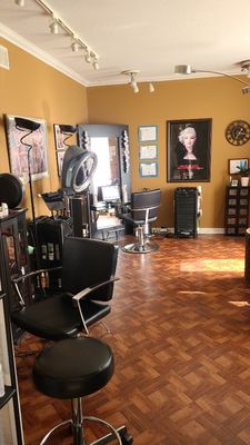 J Black Designs by null