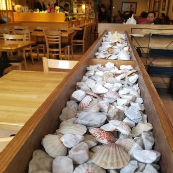 Sushi Yama - Decor at entrance - Japanese Near Me - Vienna, Virginia