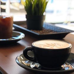 Tinto's Coffee House