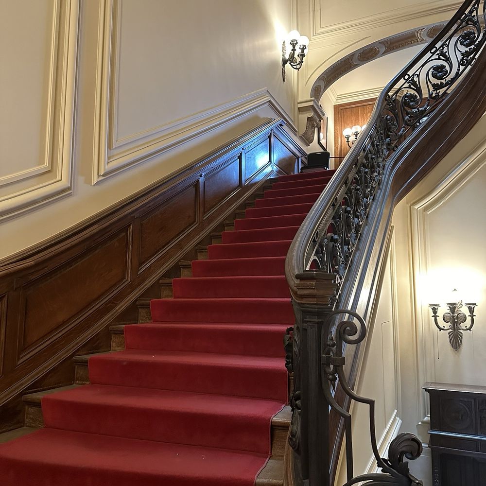 The Breakers - The main stairway - Landmarks & Historical Buildings Near Me - Newport, Rhode Island The Breakers - The main stairway - Landmarks & Historical Buildings Near Me - Newport, Rhode Island