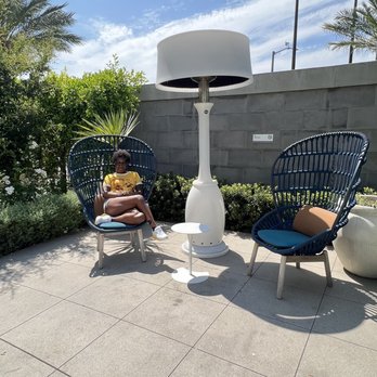Le Meridien Pasadena Arcadia - More outdoor seating - Hotels Near Me - Arcadia, California Le Meridien Pasadena Arcadia - More outdoor seating - Hotels Near Me - Arcadia, California