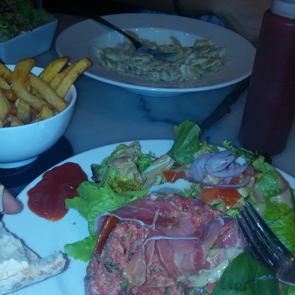 The "Italian" steak tartare and the creamy ravioli The "Italian" steak tartare and the creamy ravioli