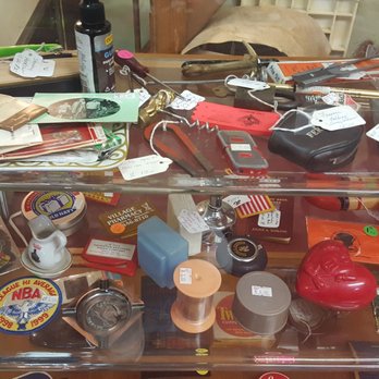 Hillbilly Anne's - Flea Markets Near Me - Maggie Valley, North Carolina